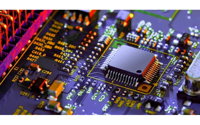 PCBA加工與SMT技術的深度解析